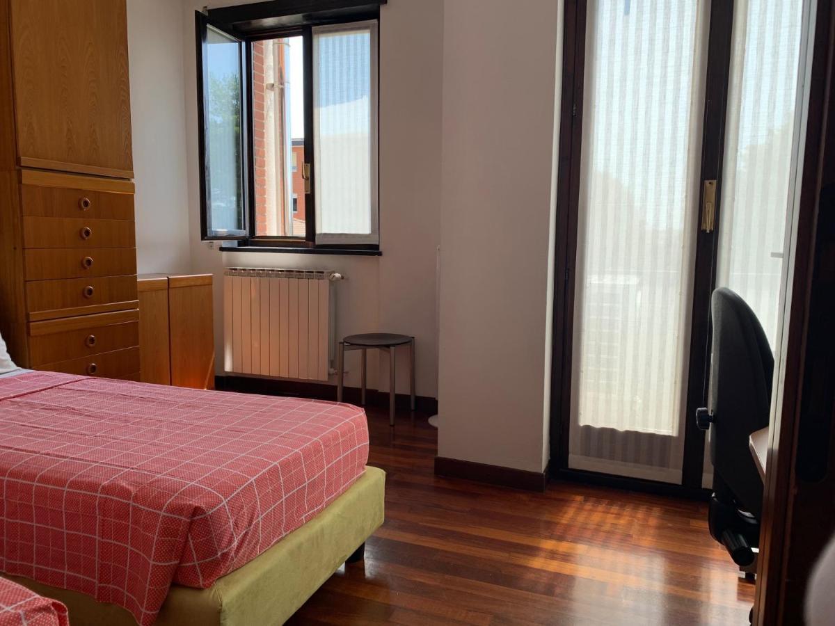 Near Como, Charming Apartment With Fireplace Grandate Extérieur photo